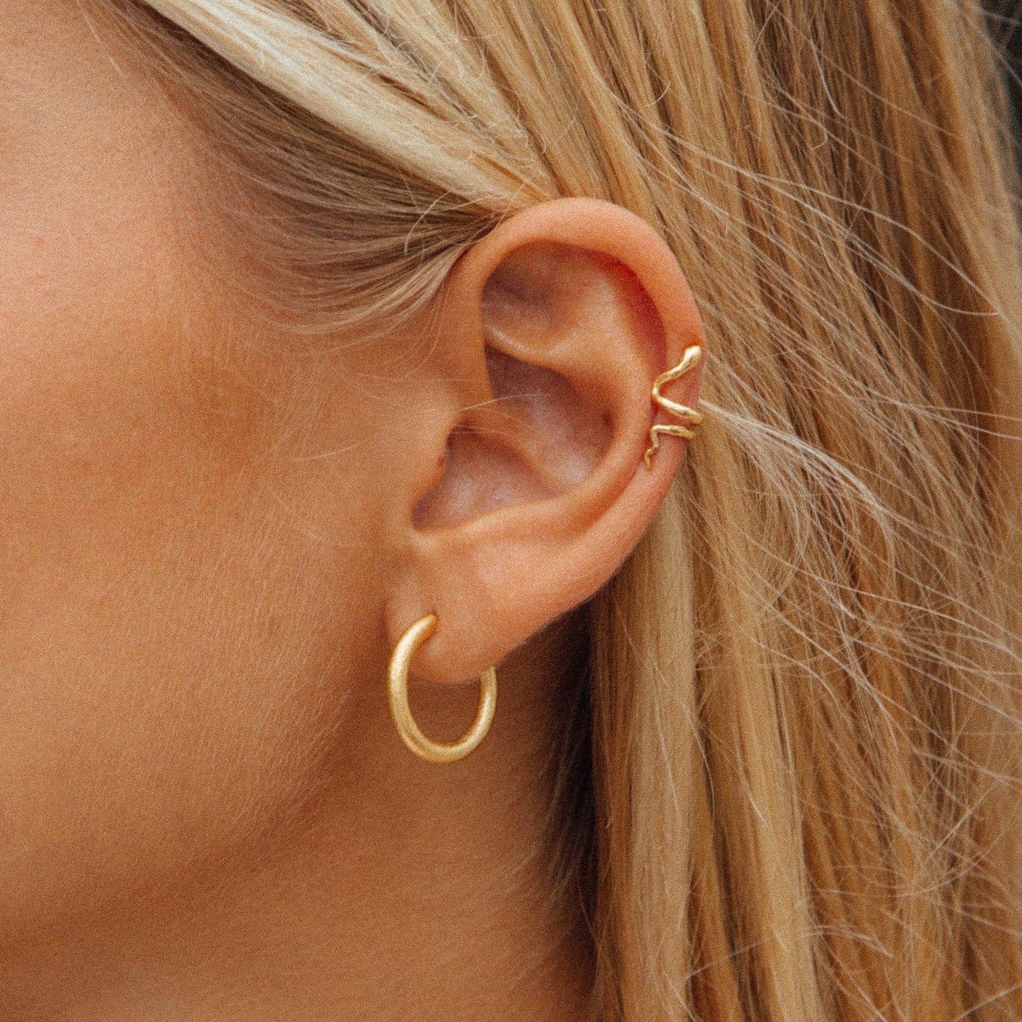 Talaia Snake Ear Cuff