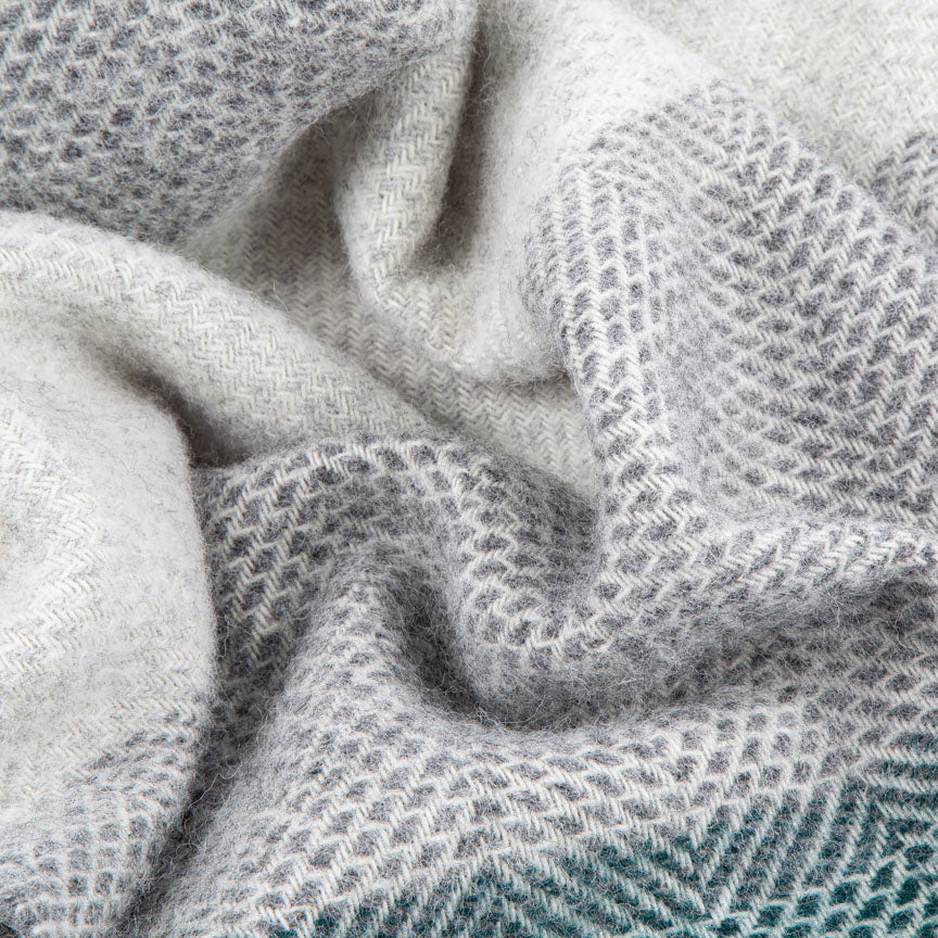 Pure New Wool Blanket - Down to the Valley