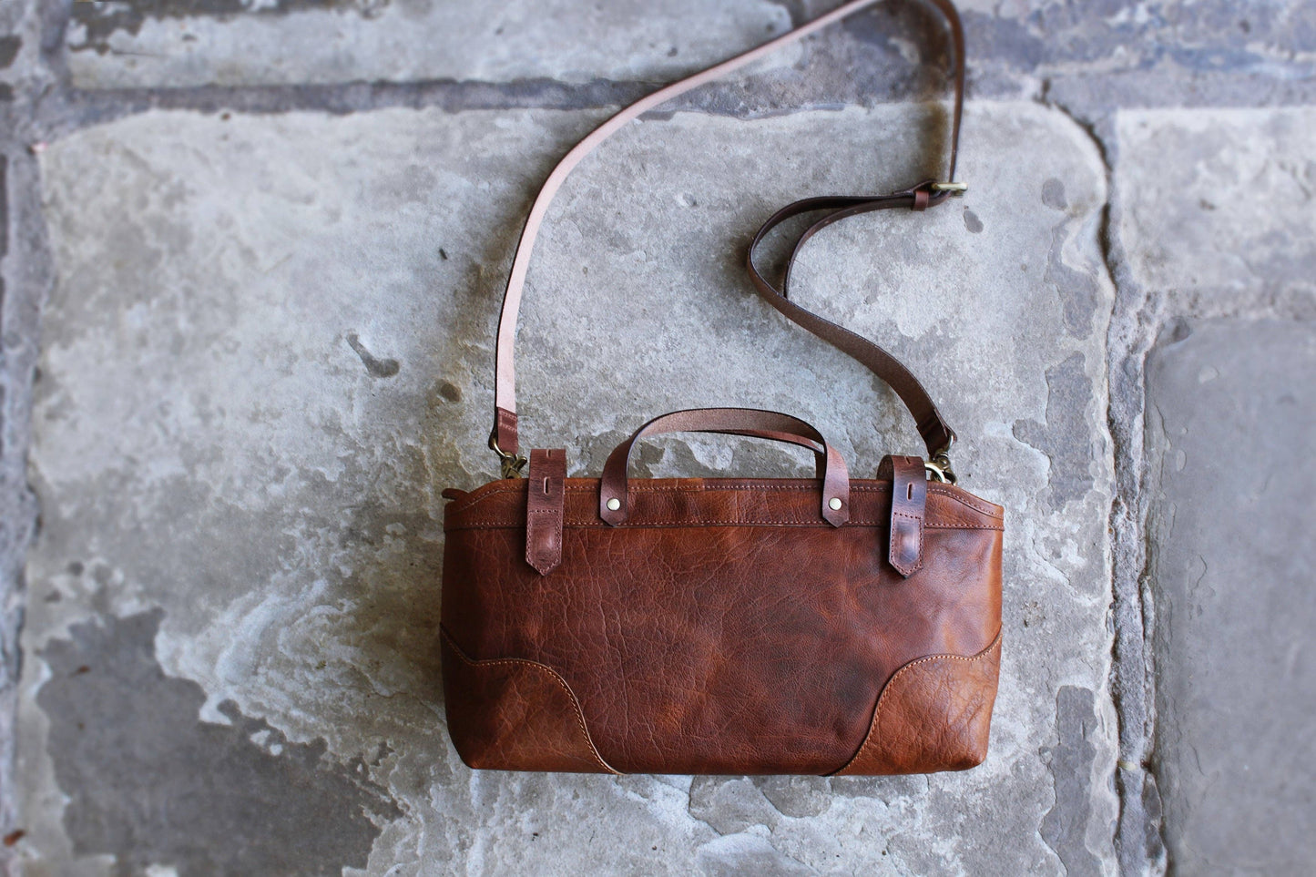 Agatha - Leather Handbag/Backpack all-in-one