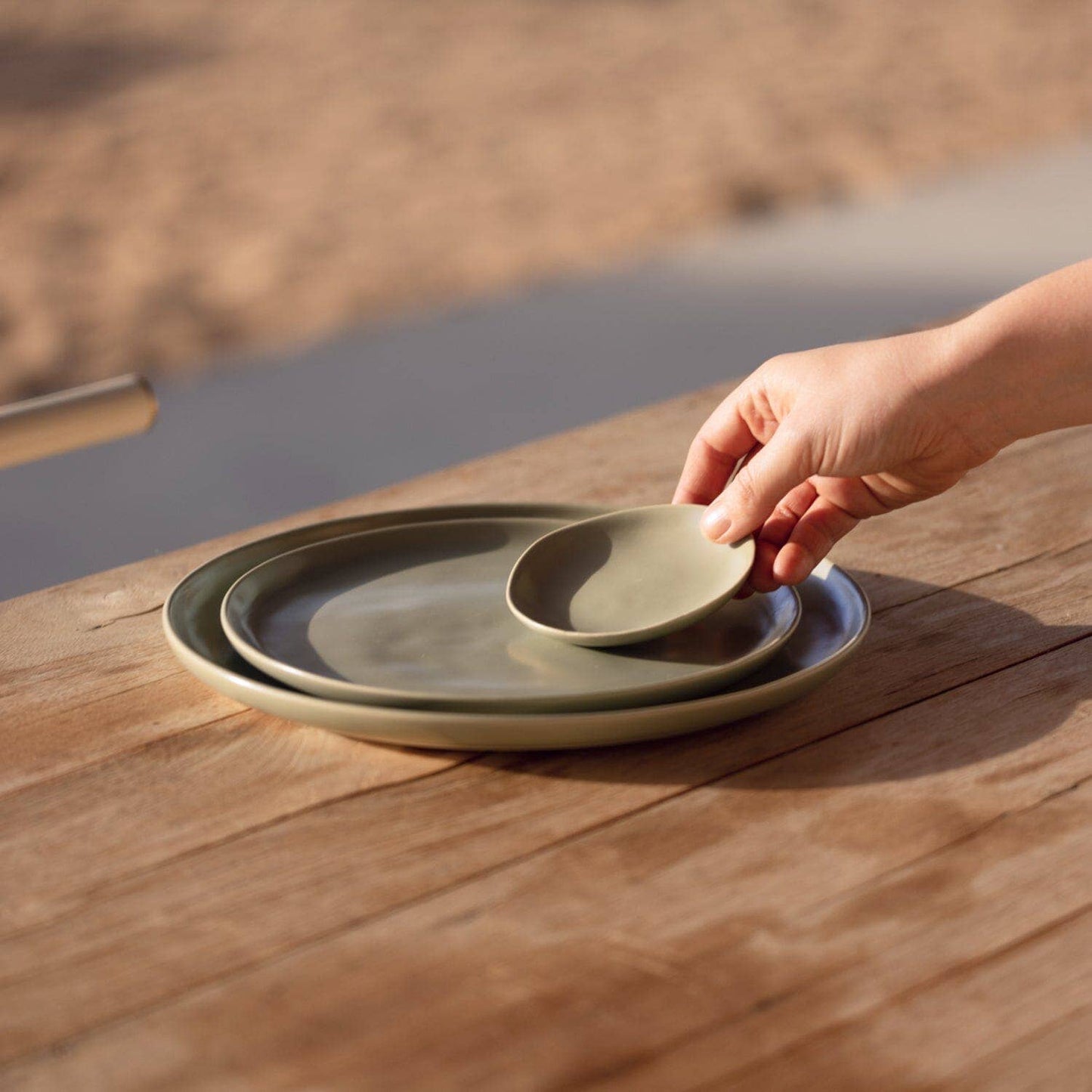 The Dinner Plates: Beachgrass Green