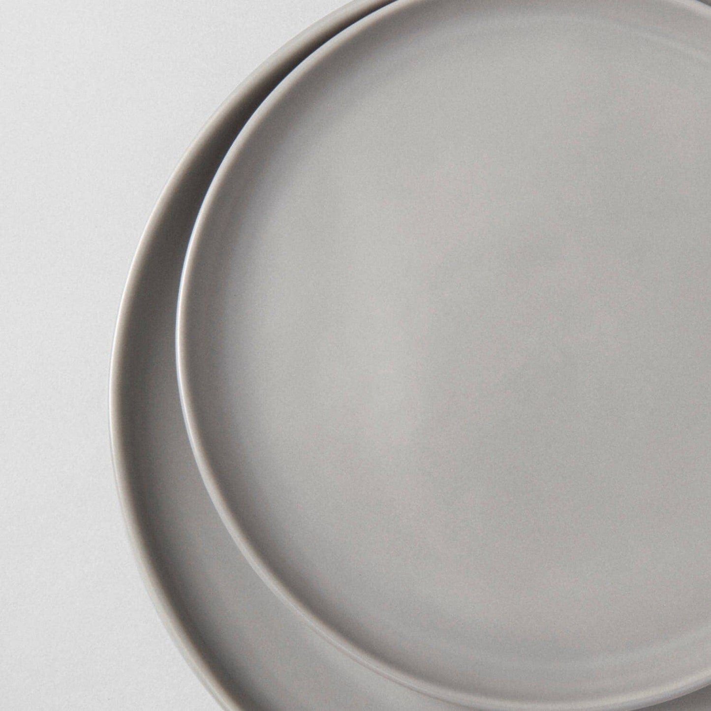 The Dinner Plates: Beachgrass Green